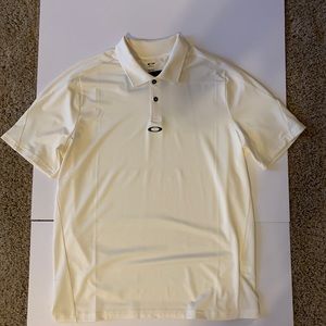 Oakley men’s golf shirt/polo. Sz. Medium